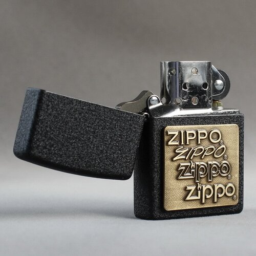  ZIPPO 362 ZIPPO Logo   Black Crackle 10290
