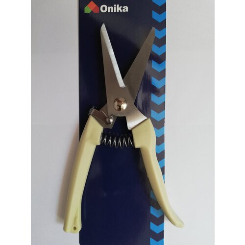      Onika , ,    360 