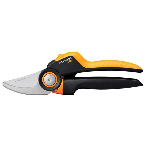  FISKARS P921 M / 3600